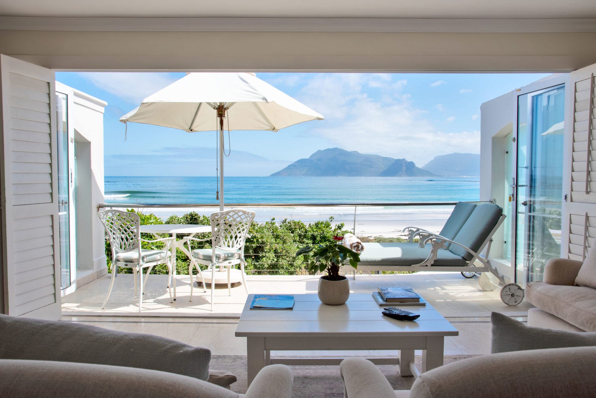 Trends to Watch: Exclusive-Use Properties on the Up and Up 3 The Last Word Long Beach Room View